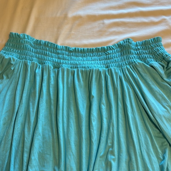 Boston Proper Off The Shoulder Smock Knit Top - Picture 4 of 10